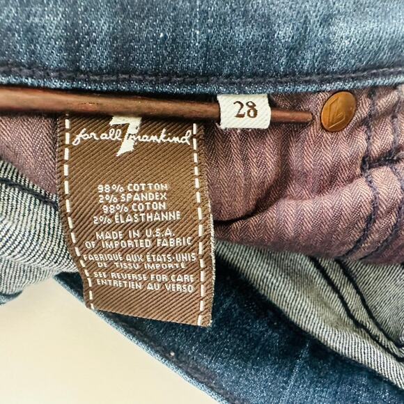 7FAMK Denim Cuffed Jean Shorts Size 28 Medium Dark Blue Wash 3" Inseam Cheeky - Picture 4 of 5